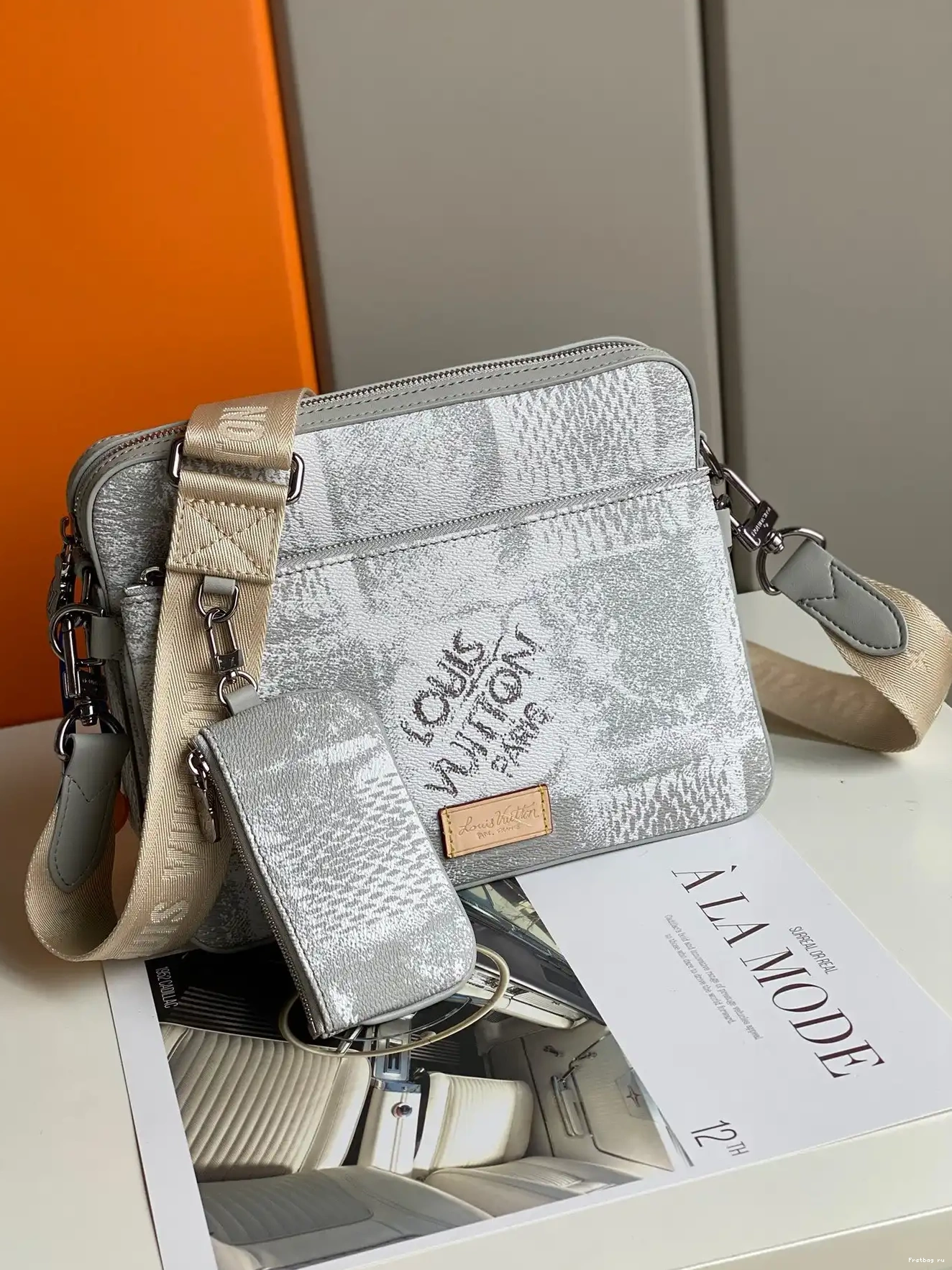 First bag ru LOUIS MESSENGER VUITTON TRIO 0628